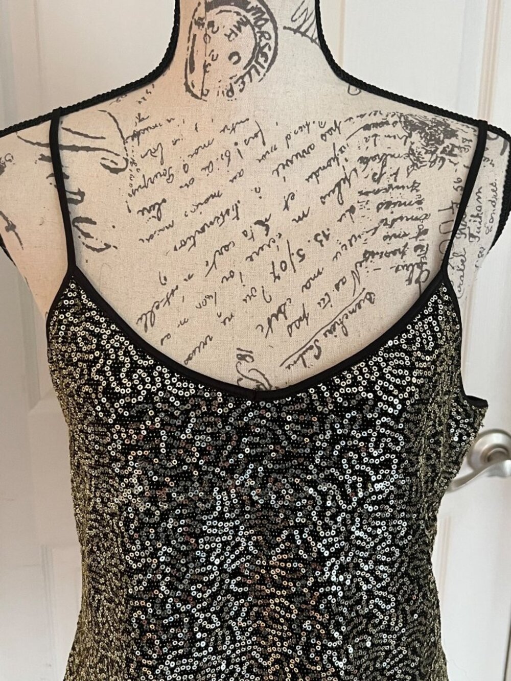 Express Gold Sequin Black Tank Top Bling Cami Sparkle Party K2K Night Out NEW L - Picture 2 of 9